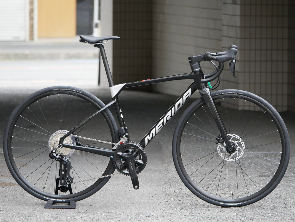 MERIDA 【お買い得!】SCULTURA 6000 105 Di2完成車