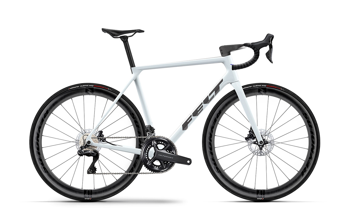 FR 4.0 Advanced アルテグラ Di2 完成車